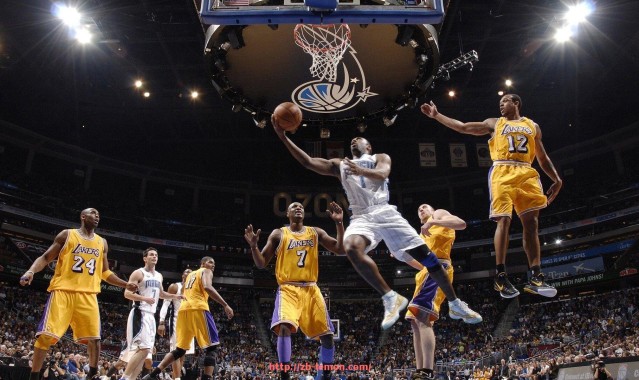 柠檬体育直播-拜仁赛后报道汇编：世俱杯比赛结束后的媒体评论与球员采访